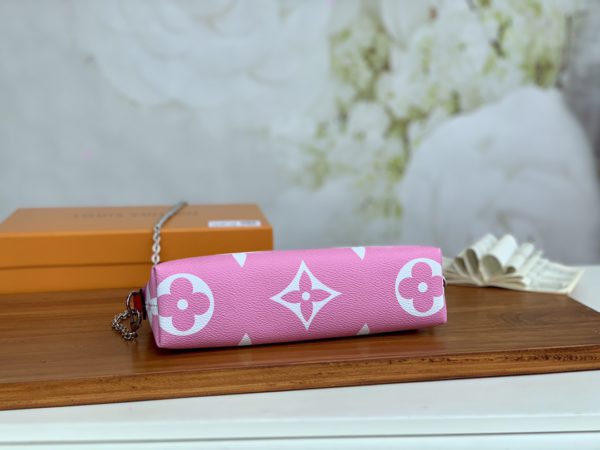 Louis Vuitton Escale Cosmetic Pouch - Red - Image 3
