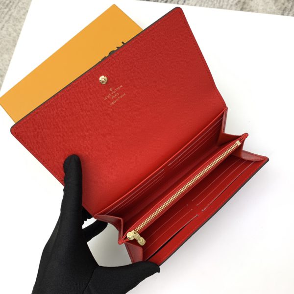 Louis Vuitton Christmas Limited Edition Sarah Wallet - Image 3