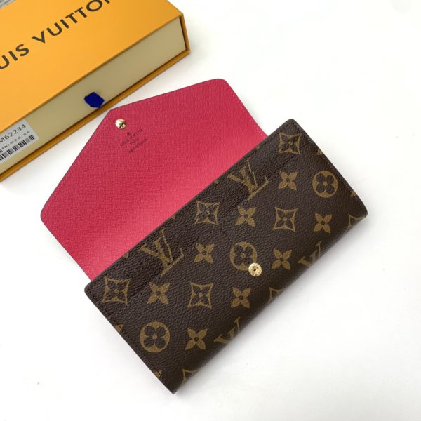 Louis Vuitton Envelope-Style Wallet –  Presbyopia Rose - Image 4