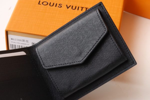 Louis Vuitton Monogram Marco Wallet - Gray - Image 3
