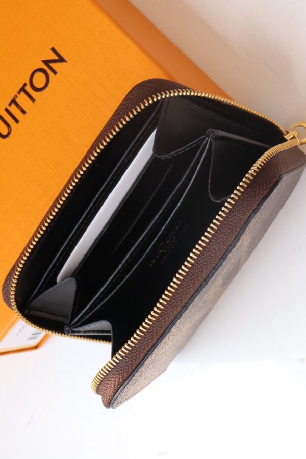 Louis Vuitton Monogram Giant Printed Canvas Zipper Coin Purse - Image 3