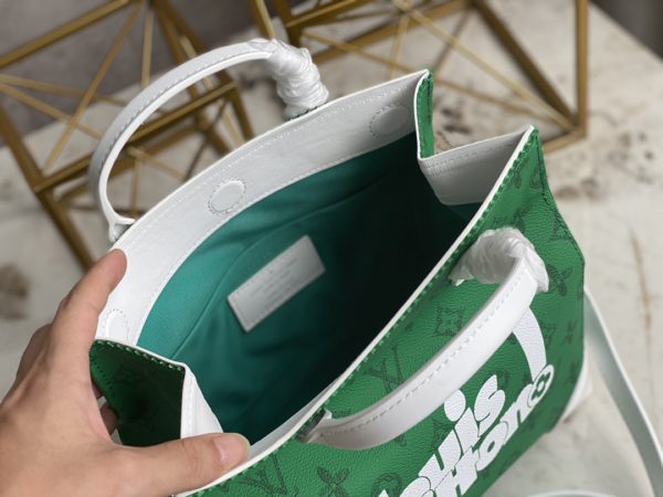 Louis Vuitton Virgil Abloh Litter Handbag - Green - Image 2