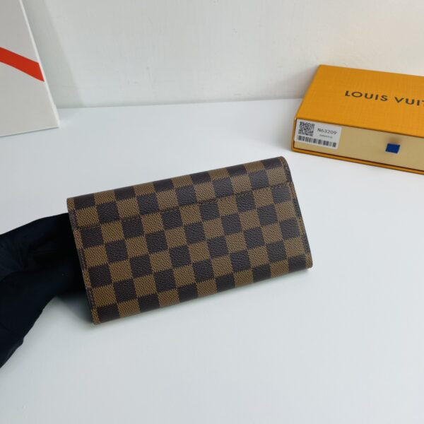 Louis Vuitton Damier Azur Sarah Envelope Wallet - Image 5