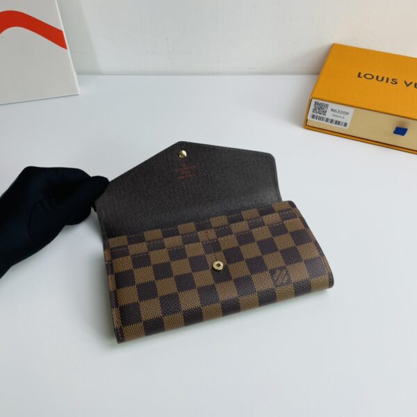Louis Vuitton Damier Azur Sarah Envelope Wallet - Image 3