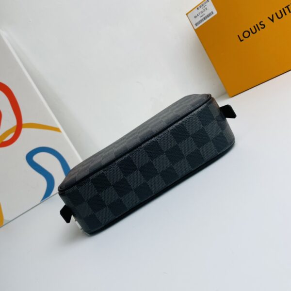 Louis Vuitton Damier Graphite Practical Toiletry Bag - Image 3