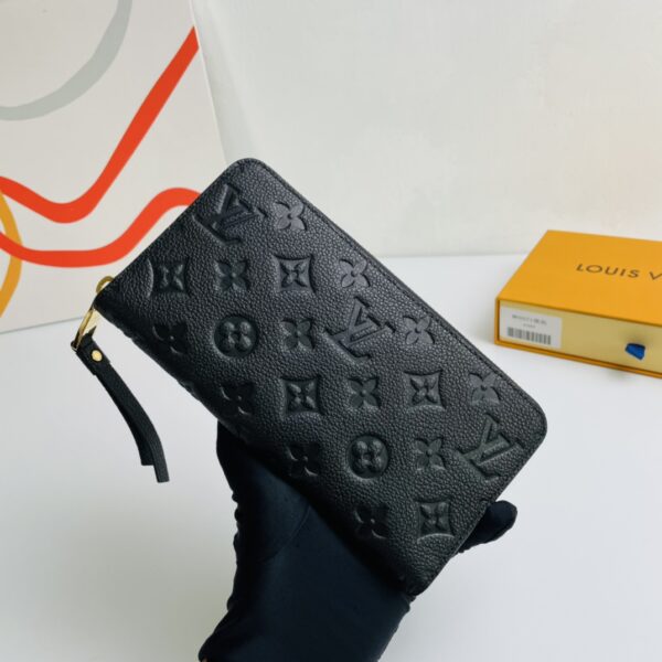 Louis Vuitton Monogram Empreinte Classic Wallet - Black - Image 3