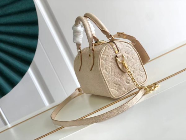 Louis Vuitton Speedy Bandoulière 20 Handbag - Champagne - Image 5