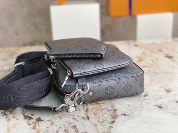Louis Vuitton Trio Messenger Flower Bag - Silver - Image 4