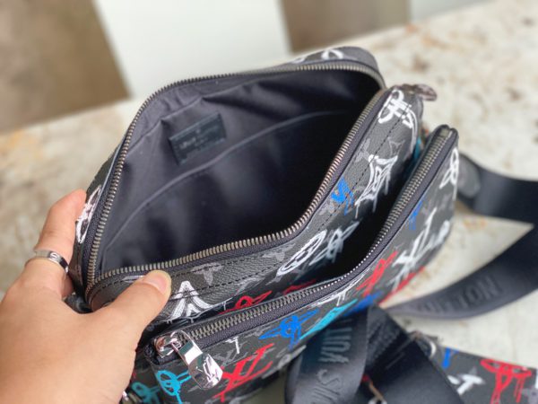 Louis Vuitton Trio Printed Men's Small Messenger Handbag - Image 2