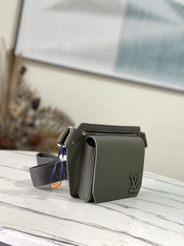 Louis Vuitton Takeoff Sling Aerogram Shoulder Bag - Green - Image 5
