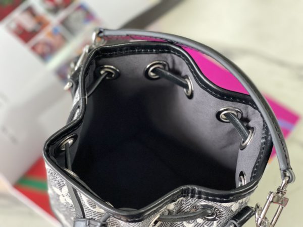 Louis Vuitton Nano Noé Handbag - Image 3
