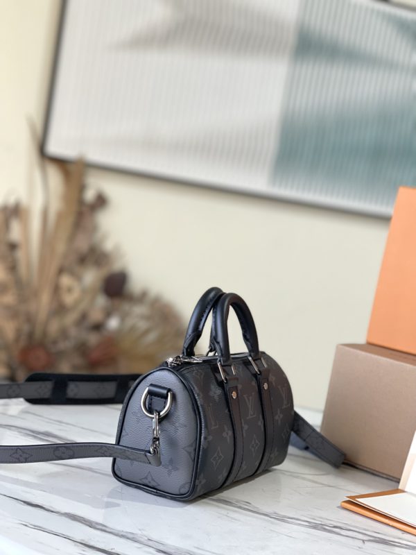 Louis Vuitton Keepall Crossbody Bag - Image 3