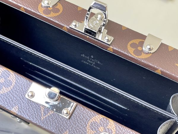 Louis Vuitton Trunk Small Hard Case - Image 2