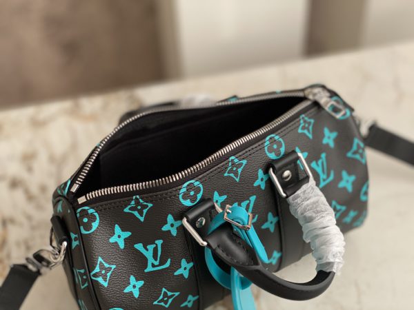 Louis Vuitton Keepall 25 Handbag for Men - Blue/Green - Image 2