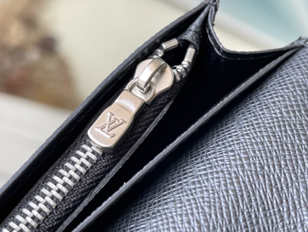 Louis Vuitton Cross-Grain Gray BRAZZA Wallet - Image 8