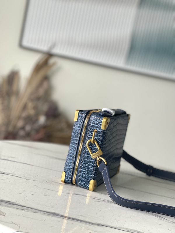 Louis Vuitton Crocodile Pattern Box Bag - Blue - Image 4