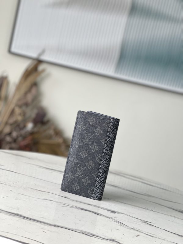 Louis Vuitton Green Suit Clip Wallet - Image 4