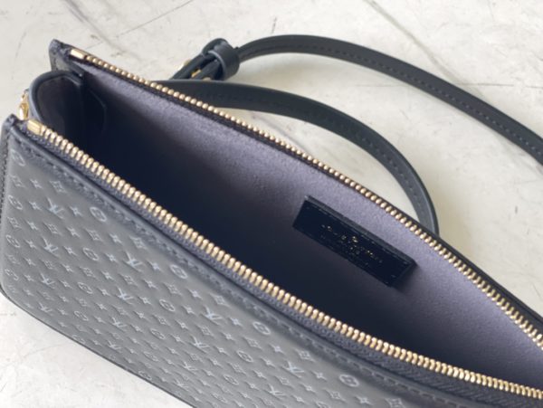 Louis Vuitton VAVIN Chain Wallet - Black - Image 3