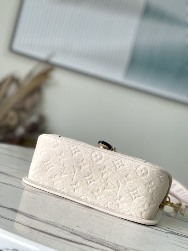 Louis Vuitton Diane Handbag - White - Image 5