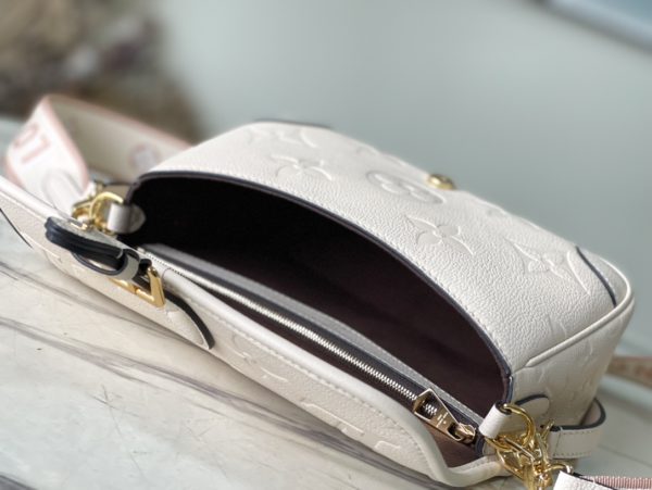 Louis Vuitton Diane Handbag - White - Image 6