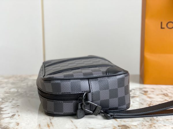 Louis Vuitton POCHETTE KASAI Clutch Bag for Men - Image 4