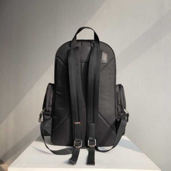 Burberry Vintage Check Pattern Nevis Backpack - Image 5