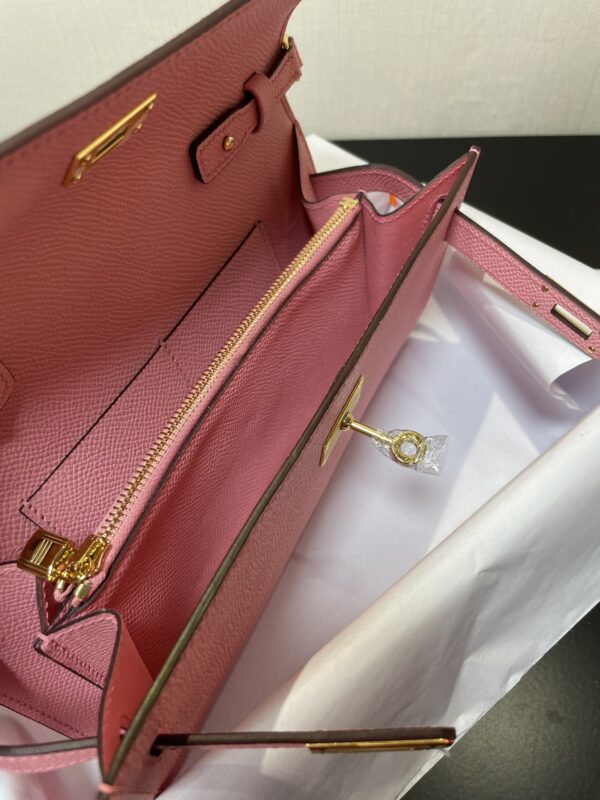 Hermes Kelly Crossbody Bag - Milkshake Powder - Image 3
