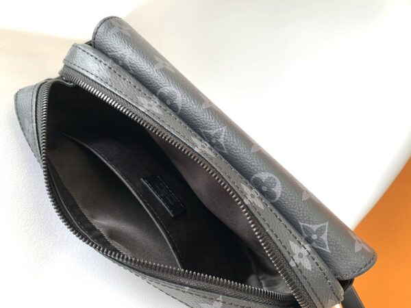 Louis Vuitton Steamer Messenger Bag - Gray - Image 2