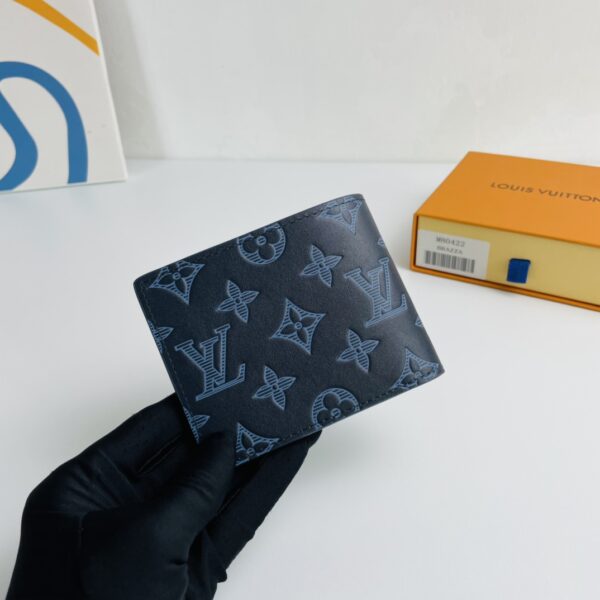 Louis Vuitton Monogram Pattern Multiple Wallet - Image 5
