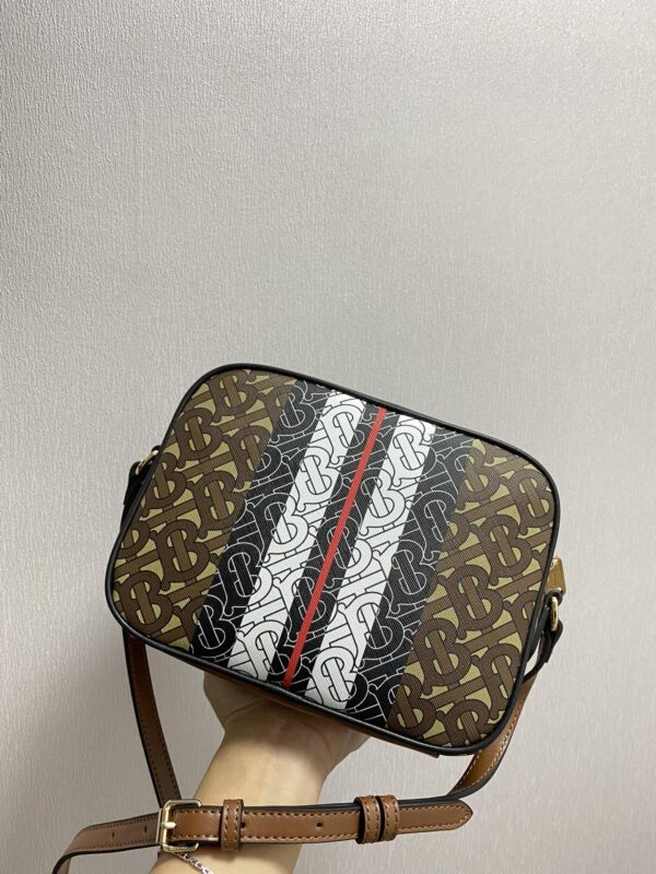Burberry Vintage Check Camera Bag - Image 5
