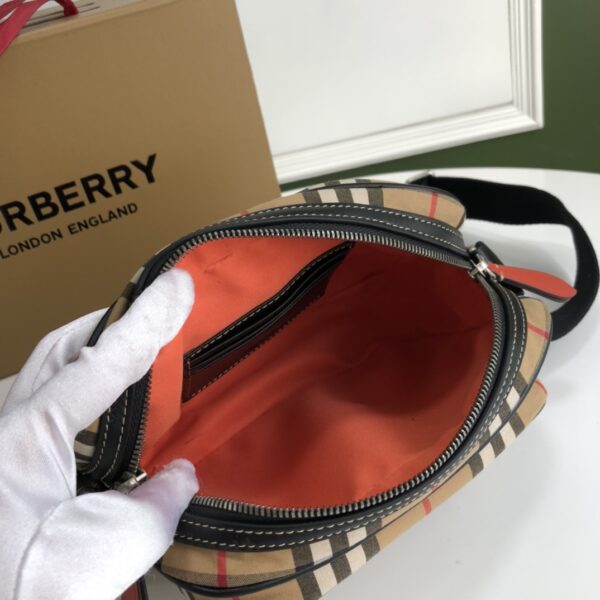 Burberry Bjiachunyuan Vintage Check Pattern Bag - Image 2