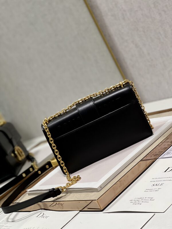 Dior 30 Montaigne East-West Chain Handbag - Black - Image 4