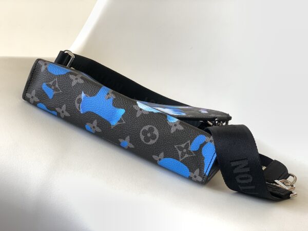 Louis Vuitton Two-Piece Gaston Wearable Wallet - Black/Blue - Image 3