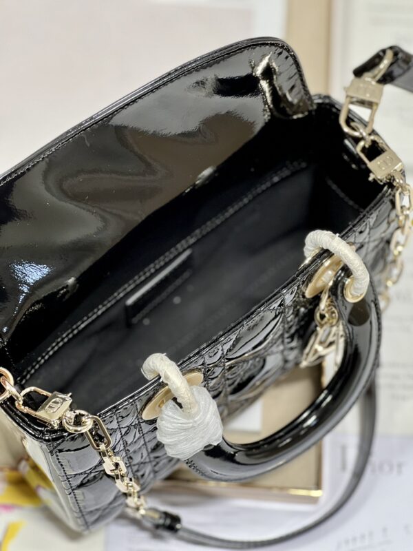 Dior Medium Horizontal Diana Bag - Black Gold Buckle - Image 4