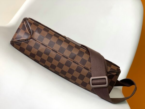 Louis Vuitton Grid District Medium Handbag - Brown - Image 3