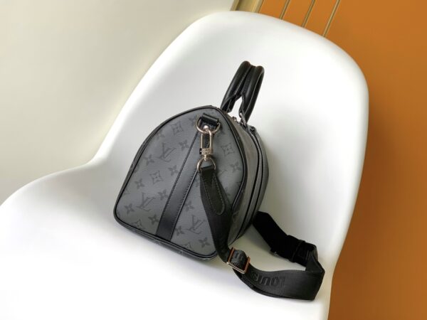 Louis Vuitton Keepall Bandoulière 35 handbag - Gray/Black - Image 5