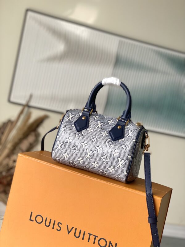 Louis Vuitton Speedy Bandoulière 20 Handbag - Silver - Image 4