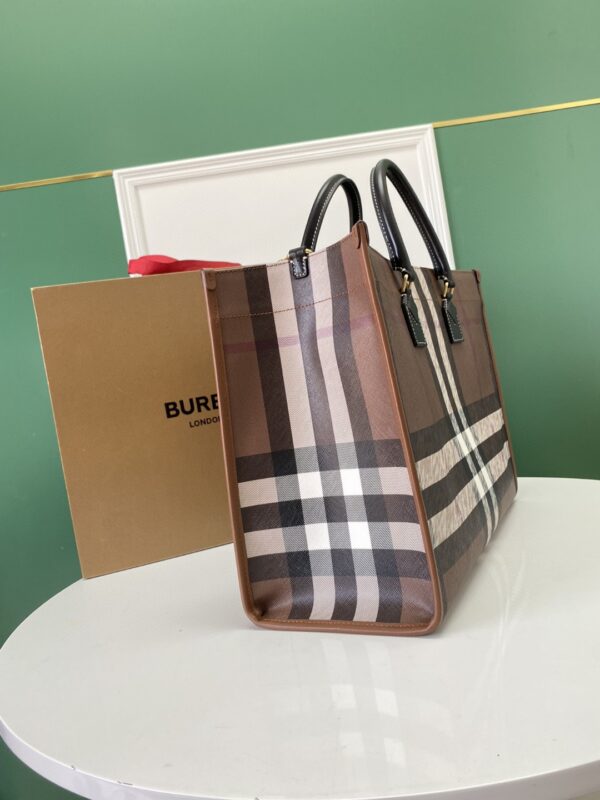 Burberry Birch Brown Plaid Tote Bag - Image 3