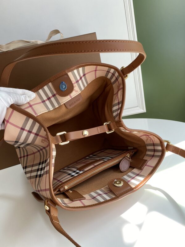 Burberry Bjia Chunyuan Handbag - Brown - Image 4