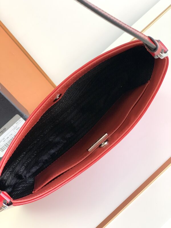 Prada Hobo Underarm Bag - Red - Image 2