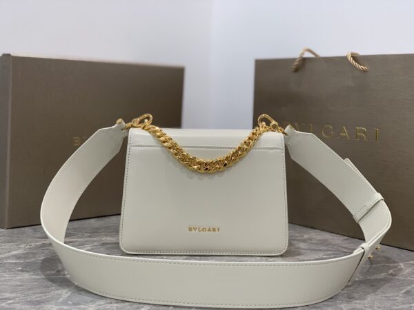 Bulgari Serpenti Forever Maxi Chain Small Lambskin Crossbody Bag - White - Image 4