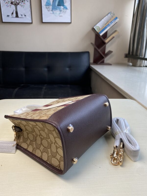 Coach Small Portable Cross-body Shopping Bag - Image 4
