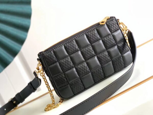 Louis Vuitton Pochette Troca Handbag - Black - Image 5