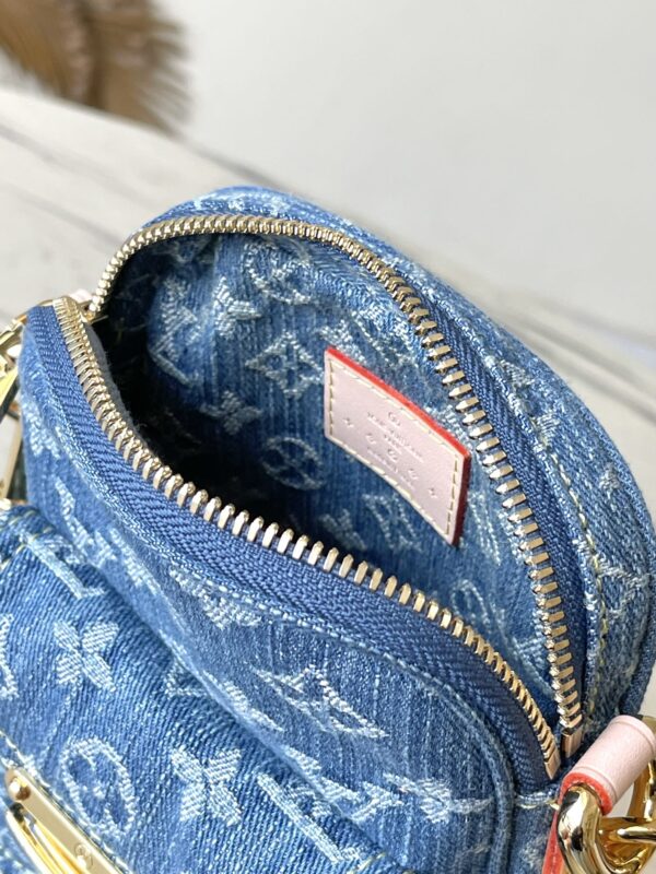 Louis Vuitton Fairfax Pochette Denim Handbag - Image 3