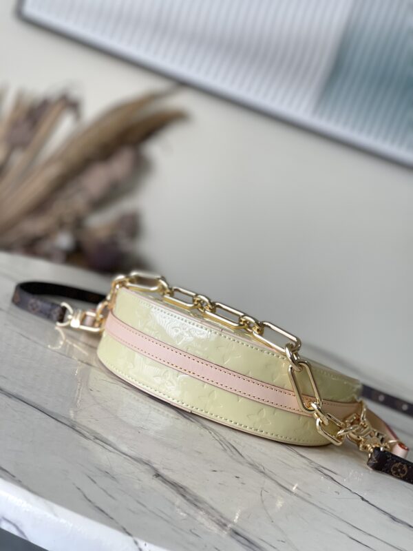 Louis Vuitton Croissant Small Handbag - Yellow - Image 4