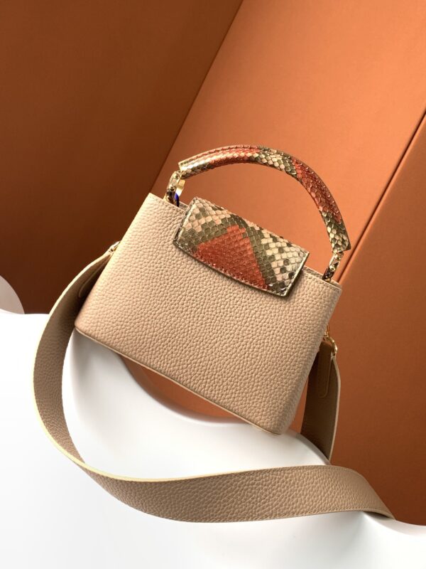 Louis Vuitton Ca Bucines BB Medium handbag - Beige - Image 4