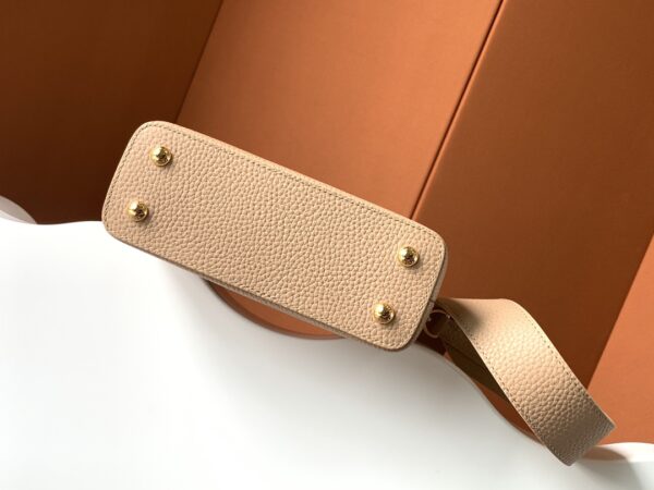 Louis Vuitton Ca Bucines BB Medium handbag - Beige - Image 2